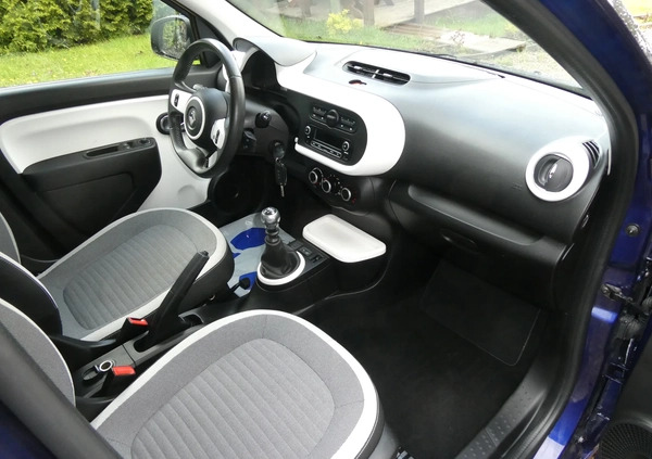 Renault Twingo cena 32900 przebieg: 61622, rok produkcji 2018 z Olsztyn małe 106